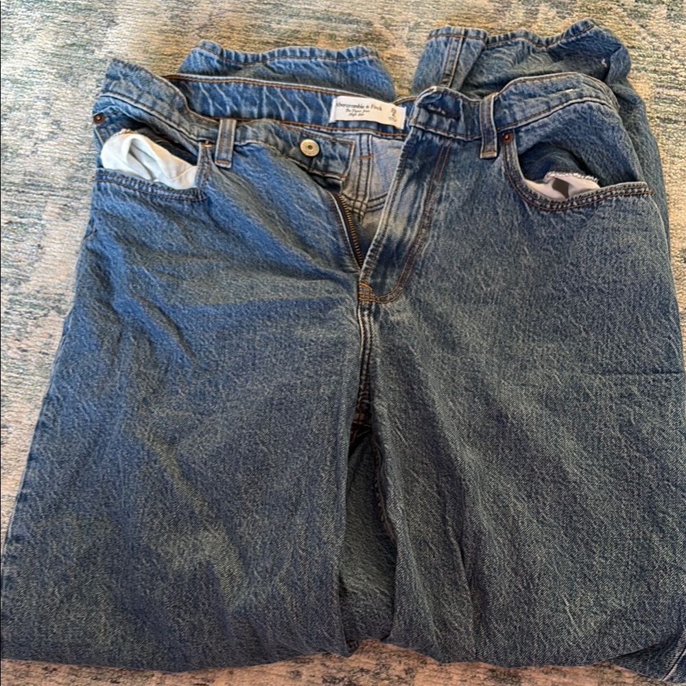 Abercrombie & Fitch Blue Boyfriend Jeans with Classic Medium Wash
